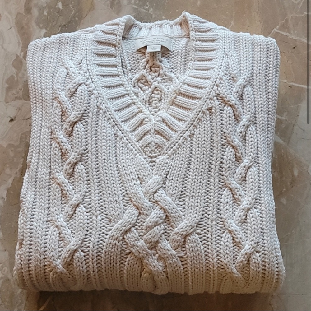 Banana Republic Knit Sweater, Size L. Perfect condition